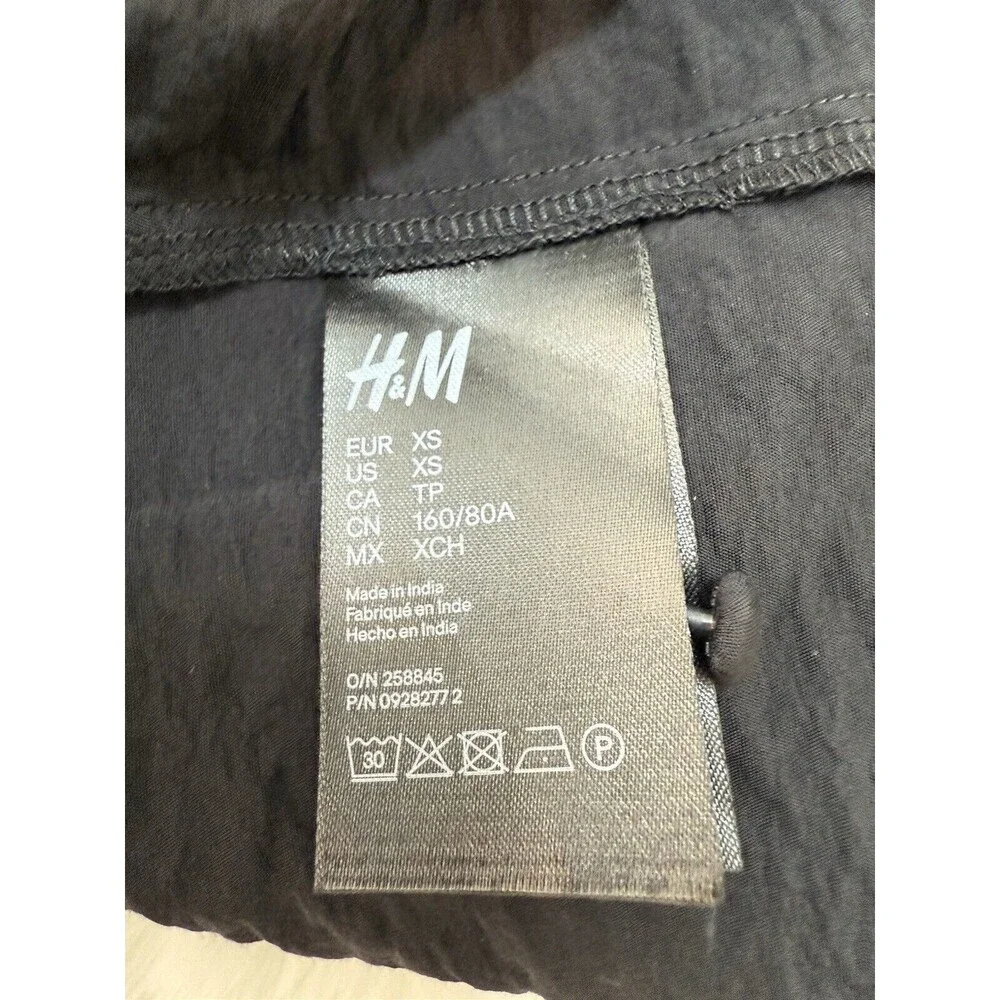 NEW H&M Black Dress Size X Small (0-2) - Picture 13 of 15